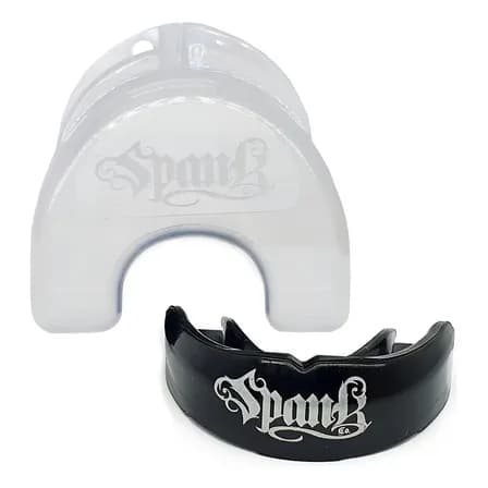 Spank Protetor Bucal Profissional Preto Moldável Com Estojo Treino Boxe Muaythai Jiu-jitsu Mma Kickboxing Futebol Basquete Bruxismo Esporte De Contato Sem Sabor